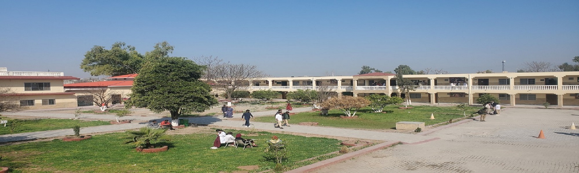 RIHS-college-building